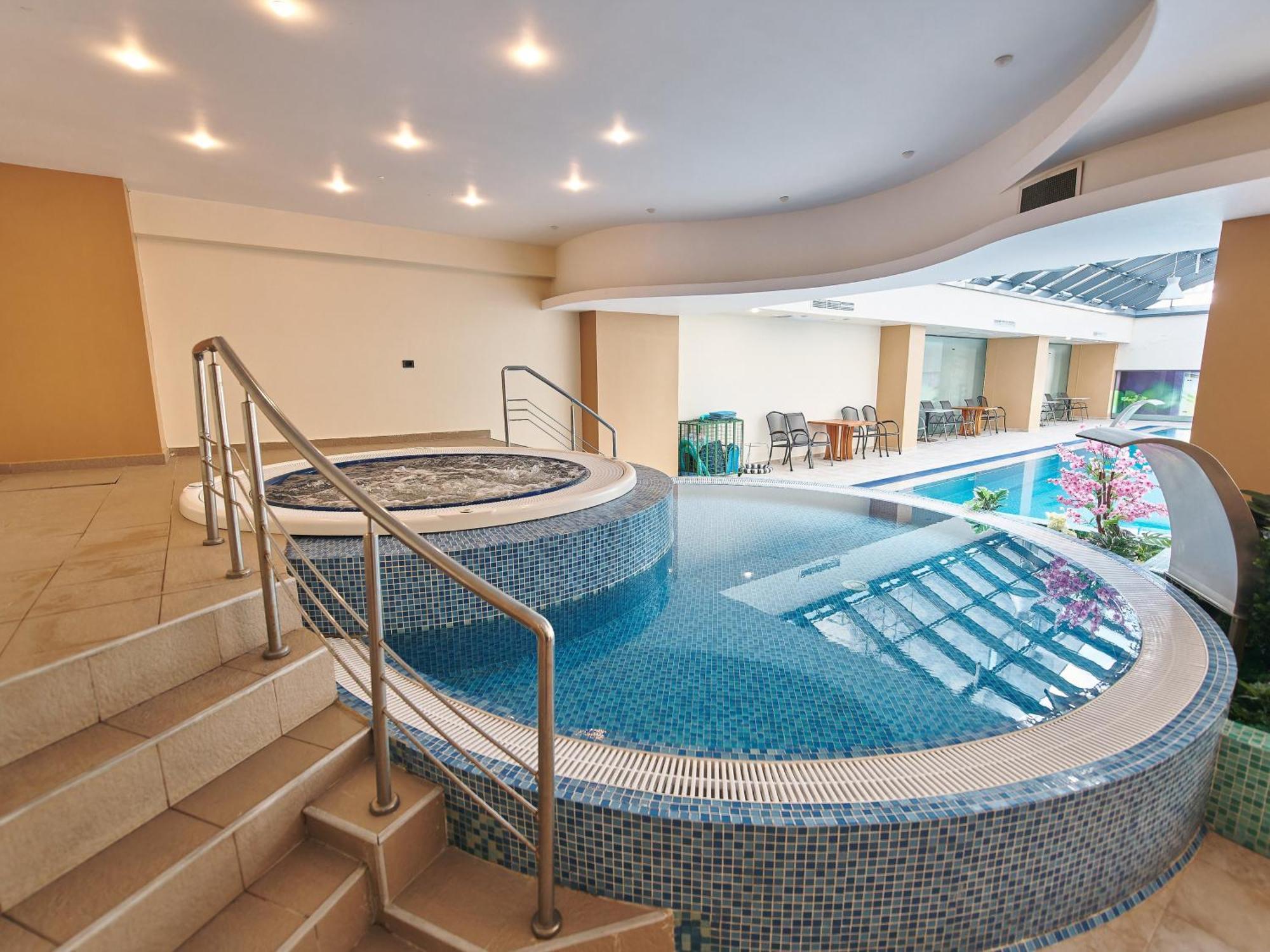 Hotel Emd Μπακάου Εξωτερικό φωτογραφία