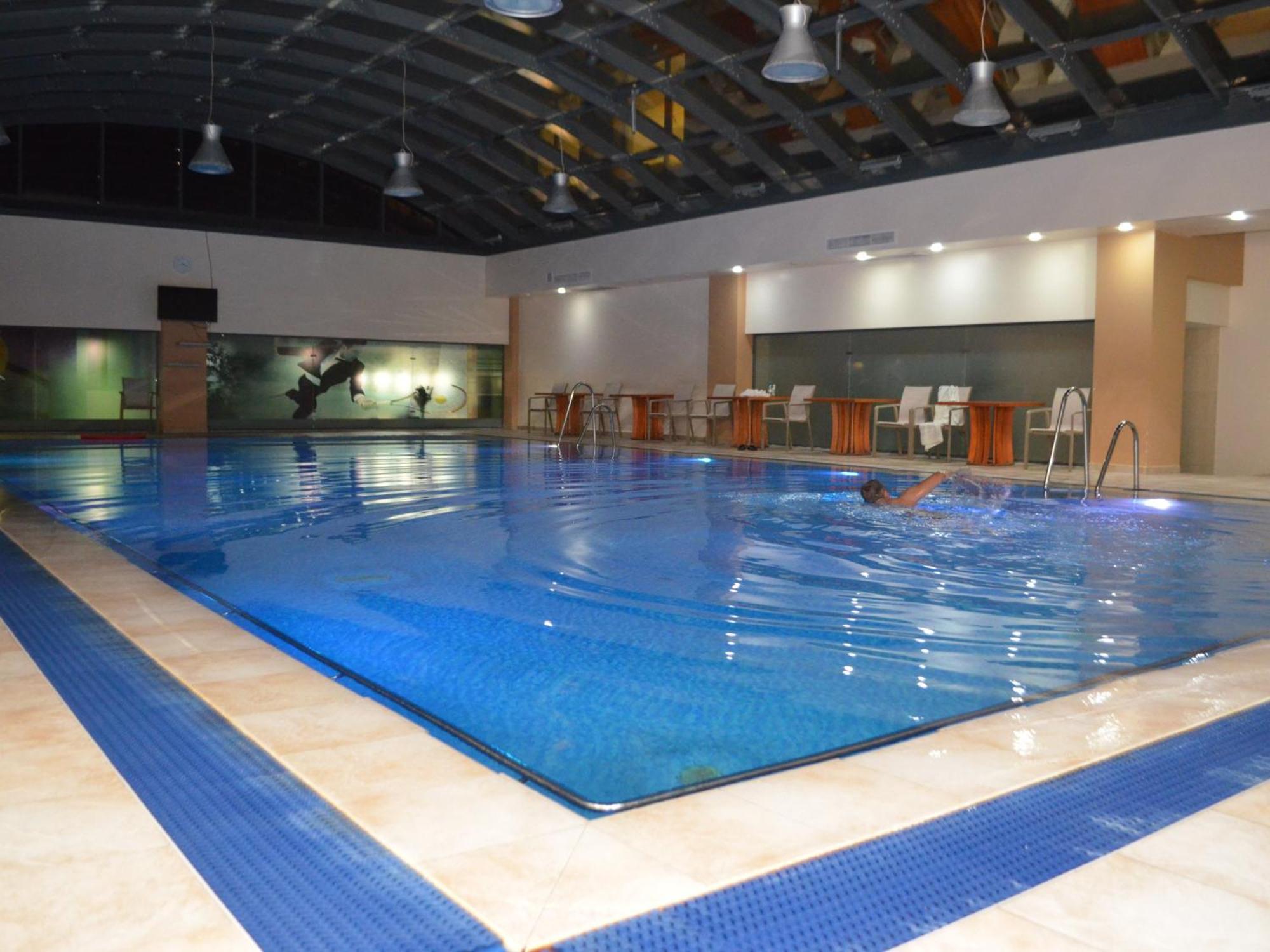Hotel Emd Μπακάου Εξωτερικό φωτογραφία