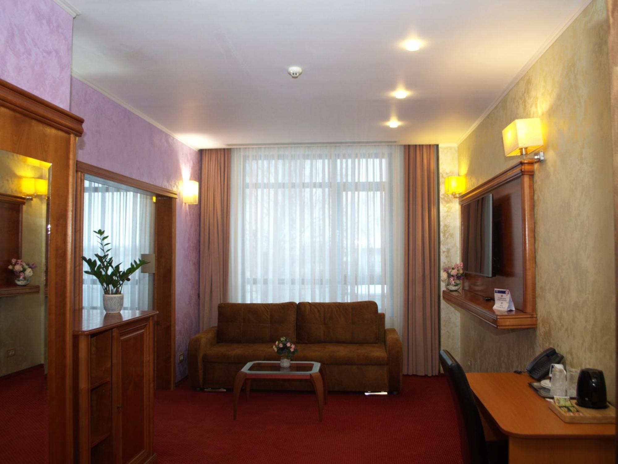 Hotel Emd Μπακάου Δωμάτιο φωτογραφία